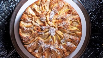 Venetian Apple Cake - Hometown Living