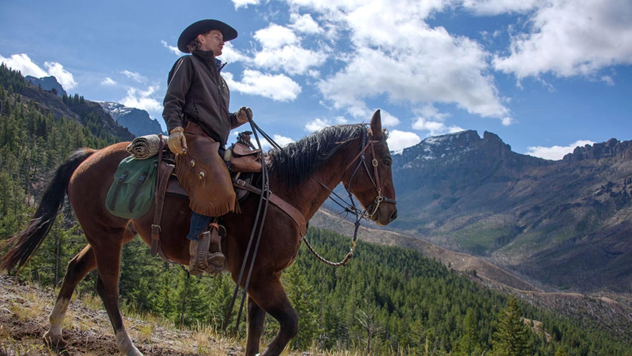 Reviving Dude Ranches - Hometown Living - Article